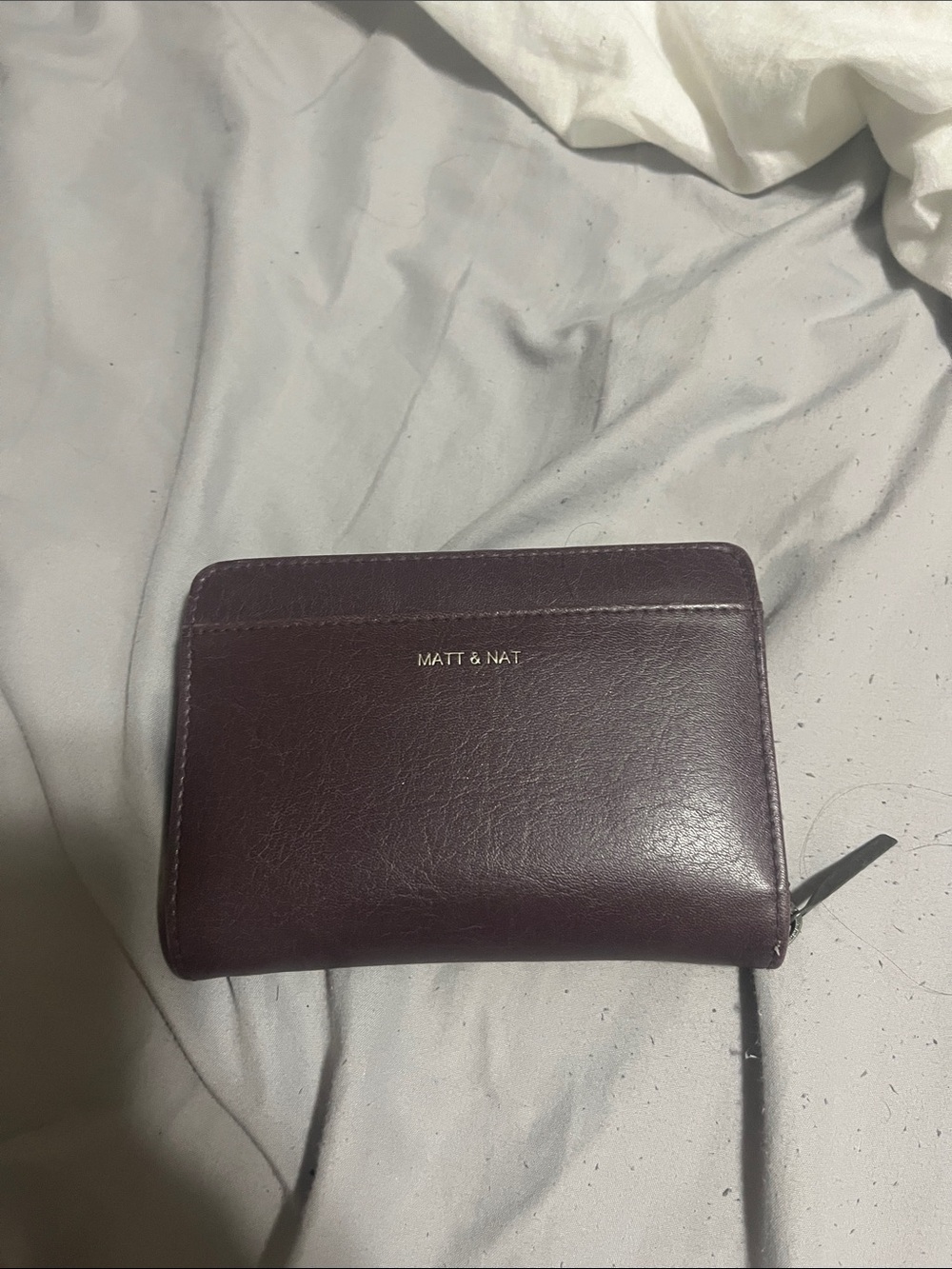 Matt & Nat Plum Card Wallet with Zip